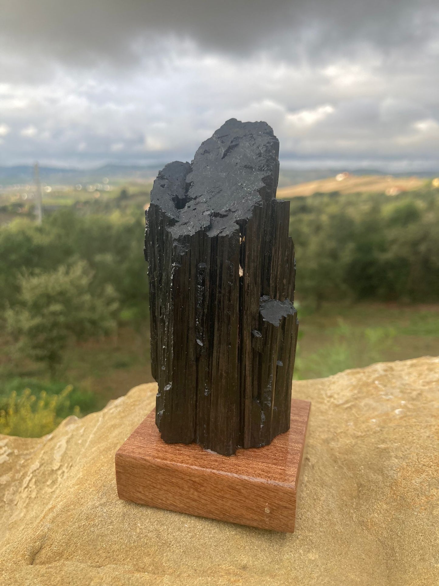 Large Black Tourmaline (One Piece) 